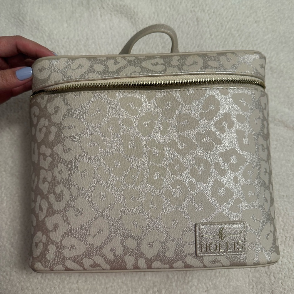 Hollis Makeup Bag with cylinder holders